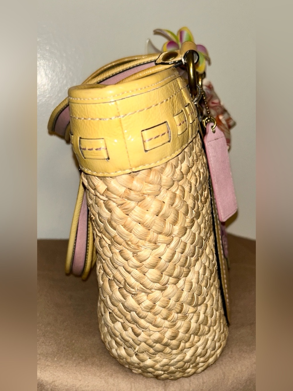 Coach Poppy straw appliqué tote bag. Y2K - Picture 5 of 11